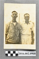 藏品(張星賢與學生吳清桂於新竹體育場舉行的「第十七屆省運」合照)的圖片