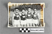 藏品(張星賢參加日本慶應大學舉行的傳統早、慶田徑對抗賽與隊友於日吉運動場合照)的圖片