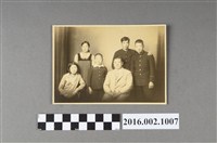 藏品(張星賢就讀早稻田大學時期與楊肈嘉等人合照)的圖片