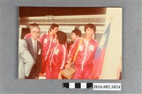 藏品(張星賢率領中華台北田徑隊李福恩等人參加亞洲田徑賽)的圖片