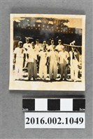 藏品(張星賢受邀擔任宜蘭縣第五屆全縣運動大會暨慶祝縣立蘇澳初級中學成立紀念總裁判與大會人員合照)的圖片