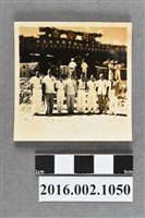 藏品(張星賢受邀擔任宜蘭縣第五屆全縣運動大會暨慶祝縣立蘇澳初級中學成立紀念總裁判與大會人員合照)的圖片