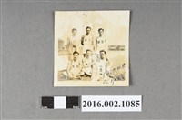 藏品(張星賢與合作金庫隊友等人於彰化商業銀行十五週年紀念大會合照)的圖片