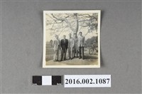 藏品(張星賢與織田幹雄、廖漢水等人於環島參訪合照)的圖片