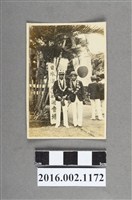 藏品(張星賢就讀早稻田大學時期代表日本參加第十屆洛杉磯奧運與吉岡隆德隊友於檀香山日本選手歡迎會場合照 )的圖片