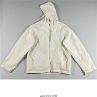 藏品(白色外套服飾 )的圖片