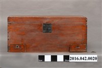 藏品(木製箱)的圖片