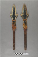 藏品(木雕三尖兩刃刀組)的圖片