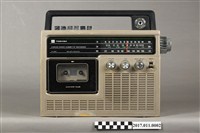 藏品(TOSHIBA收錄音機)的圖片