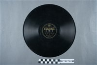 藏品(古倫美亞公司發行日語歌曲專輯《軍夫的妻》10吋蟲膠唱片)的圖片