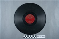 藏品(古倫美亞公司發行日語電影專輯《迎春花》10吋蟲膠唱片)的圖片