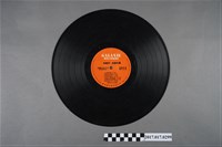 藏品(銀河唱片發行國語專輯《我愛秋蓮》塑膠唱片)的圖片