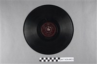 藏品(古倫美亞出品編號80332臺語流行歌《青春城、臨海曲》蟲膠唱片)的圖片