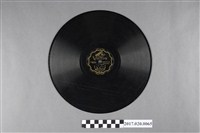 藏品(勝利出品編號53013童謠猜謎《麻雀舞、這個市街那個市街、青蛙的夜巡、Q.B.B.、火車火車走、下雨》蟲膠唱片)的圖片