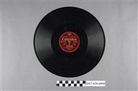 藏品(古倫美亞出品編號80186音樂演奏《螃蟹歌=PONGHAICO、嘆烟花=TAN EN FOR》蟲膠唱片)的圖片