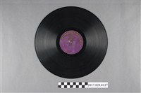 藏品(日蓄鷹標出品編號F95北管小曲《十二月花(三、四)》蟲膠唱片)的圖片