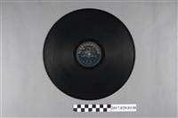 藏品(日蓄鷹標出品編號F132南管曲《共君断約、旦趂春光》蟲膠唱片)的圖片