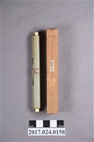 藏品(秋山春水臺北舊城卷軸掛畫與收納盒)的圖片