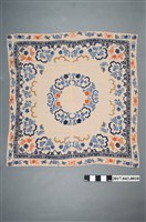 藏品(白棉布印花花蝶紋桌巾)的圖片