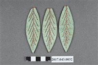 藏品(綠絲緞柳葉形繡片組)的圖片