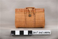 藏品(籐編行李箱)的圖片