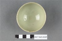 藏品(綠釉小圓杯)的圖片
