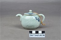 藏品(青花菊蘭紋小瓷壺)的圖片