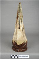 藏品(白釉錐形壁瓶)的圖片