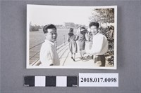 藏品(林坤佐與一男於大貝湖)的圖片