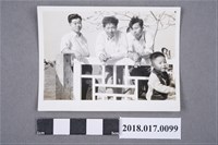 藏品(林坤佐與二男於大貝湖)的圖片