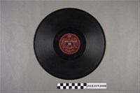 藏品(臺灣古倫美亞唱片公司發行編號80191《流行歌：新嘆烟花》蟲膠唱片)的圖片