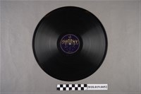 藏品(日蓄發行東洋商標發行編號台紫65-A《歌仔戲：月台夢(三)、月台夢(四)》蟲膠唱片)的圖片