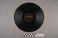 藏品(臺灣古倫美亞唱片公司發行編號80031《南管清曲 寡北：赤壁上(一)、(二)》蟲膠唱片)的圖片