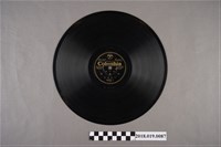 藏品(臺灣古倫美亞唱片公司發行編號80053《歌仔戲：忠義報(三)、忠義報(四)》蟲膠唱片)的圖片