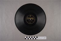 藏品(臺灣古倫美亞唱片公司發行編號80061《南管清曲 寡北：鼓返五更(一)、(二)》蟲膠唱片)的圖片