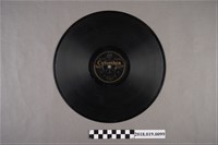 藏品(臺灣古倫美亞唱片公司發行編號80103《歌仔戲：杭州記(一)、(二)》蟲膠唱片)的圖片