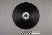 藏品(臺灣古倫美亞唱片公司發行利家商標編號T48《子弟：三進宮(上)、(下)》蟲膠唱片)的圖片