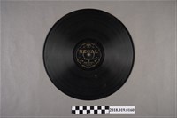 藏品(臺灣古倫美亞唱片公司發行利家商標編號T81《二簧 臺北：飛龍傳(上)、(下)》蟲膠唱片)的圖片