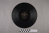 藏品(臺灣古倫美亞唱片公司發行利家商標編號T173《新欵白字戲：花魁從良歸油郎(其一)、(其二)》蟲膠唱片)的圖片