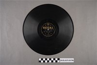 藏品(臺灣古倫美亞唱片公司發行利家商標編號T276《勸世文：人心感化(上)、(下)》蟲膠唱片)的圖片