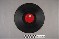 藏品(日東唱片公司發行編號「N2021」《新歌仔戲：孝子姚大舜前集（十一）、（十二）》10吋蟲膠唱片)的圖片