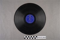 藏品(勝利唱片公司發行編號「FJ-1026」《歌仔戲：孟姜女招親（九）、（十）》10吋蟲膠唱片)的圖片