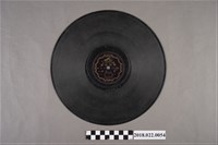 藏品(勝利唱片公司發行編號「FJ-1066」《新歌仔戲：陳三求親（五）、（六）》10吋蟲膠唱片)的圖片