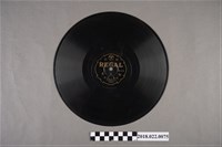 藏品(利家唱片公司發行編號「T251」《戲曲歌：麵線冤（其三）、（其四）》10吋蟲膠唱片)的圖片