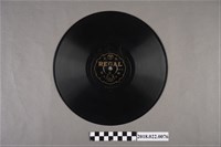 藏品(利家唱片公司發行編號「T252」《戲曲歌：麵線冤（其五）、（其六）》10吋蟲膠唱片)的圖片