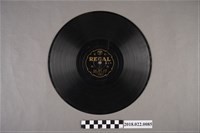 藏品(利家唱片公司發行編號「T289」《戲曲歌：担水記（其三）、（其四）》10吋蟲膠唱片)的圖片