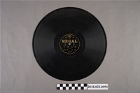 藏品(利家唱片公司發行編號「T327」《連文逃走（其九）、（其十）》10吋蟲膠唱片)的圖片