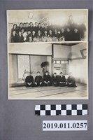 藏品(日治時期苗栗南庄國民學校合影)的圖片