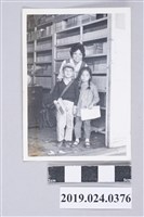 藏品(柯蔡阿李與子女於出版社合照（六合一路）)的圖片