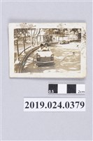 藏品(柯志明與柯旗化姪女於遊樂場)的圖片